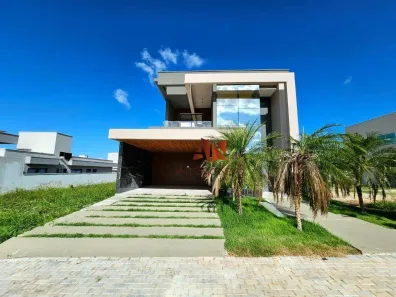 Casa de Condomínio com 4 Quartos à venda, 285m² no Cidade Alpha, Eusébio