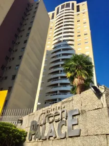 Apartamento com 3 Quartos para alugar, 105m² no Centro, Curitiba