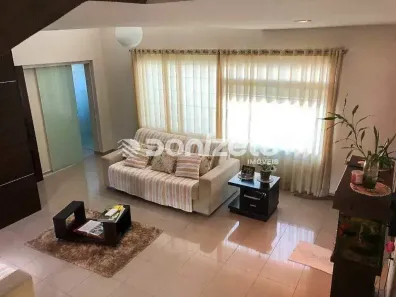 Sobrado com 5 Quartos à venda, 333m² no Santa Maria, Santo André
