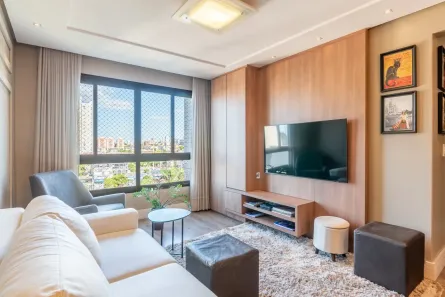 Apartamento com 2 Quartos à venda, 72m² no Passo da Areia, Porto Alegre