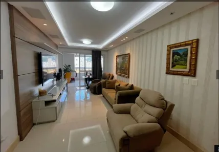 Apartamento com 3 Quartos à venda, 134m² no Centro, Florianópolis