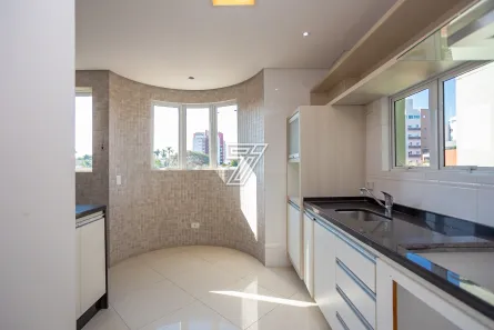 Apartamento com 2 Quartos à venda, 148m² no Ahú, Curitiba