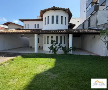 Casa com 5 Quartos à venda, 450m² no São Domingos, Ilhéus