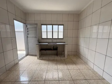 Casa com 2 Quartos para alugar, 125m² no Chácara Bela Vista, Sumaré