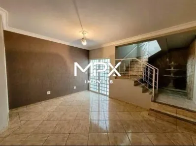 Sobrado com 3 Quartos para alugar, 137m² no Jaraguá, Piracicaba
