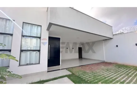 Casa com 4 Quartos à venda, 200m² no Osvaldo Rezende, Uberlândia