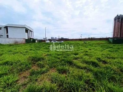 Lote/Terreno à venda, 498m² no Morada da Colina, Uberlândia