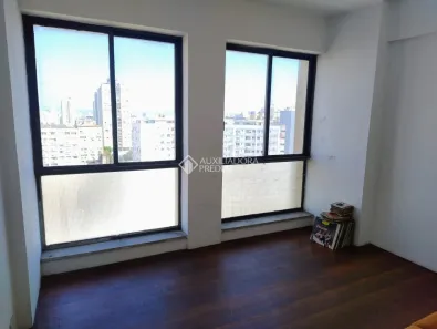 Sala Comercial à venda, 113m² no Floresta, Porto Alegre
