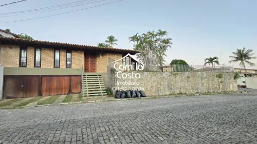 Casa com 4 Quartos à venda, 421m² no Centro, Alagoinhas