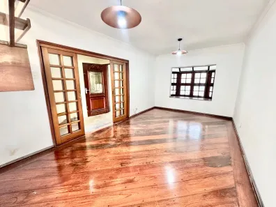 Sobrado com 3 Quartos à venda, 200m² no Cidade Líder, São Paulo