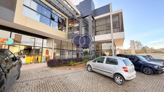 Ponto Comercial para alugar, 90m² no Boehmerwald, São Bento do Sul