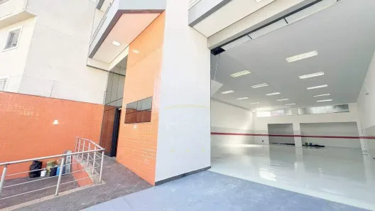 Galpão/Depósito/Armazém para alugar, 601m² no Jardim Stella, Santo André