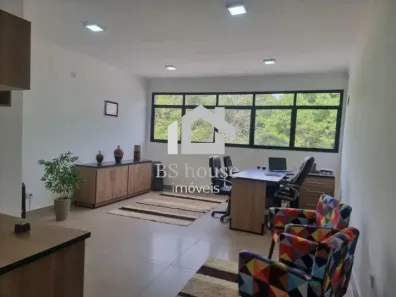 Prédio Comercial para alugar, 300m² no Vila Curuçá, Santo André