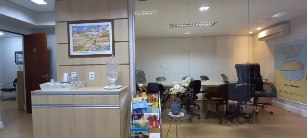Sala Comercial à venda, 109m² no Centro Histórico, Porto Alegre