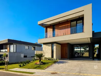Casa com 3 Quartos à venda, 253m² no Centro, Gravataí