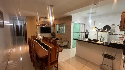 Sobrado com 4 Quartos à venda, 300m² no Moinho dos Ventos, Goiânia