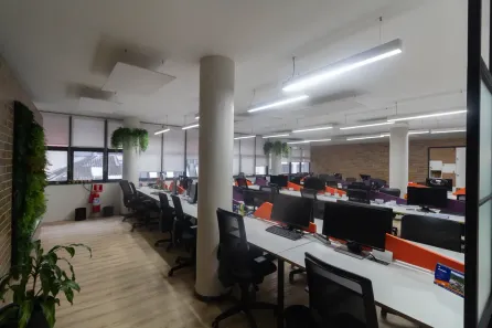 Prédio Comercial para alugar, 2850m² no República, São Paulo