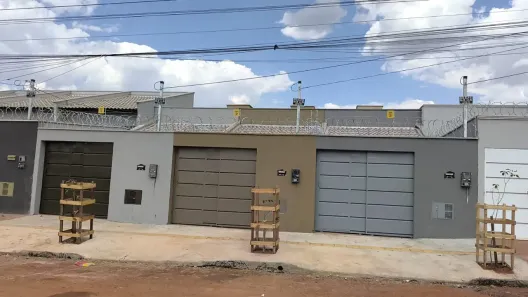 Casa com 2 Quartos à venda, 130m² no Parque Eldorado Oeste, Goiânia