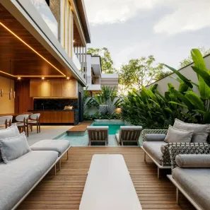 Casa de Condomínio com 4 Quartos à venda, 240m² no Cidade Alpha, Eusébio
