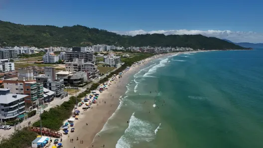 Apartamento com 2 Quartos à venda, 60m² no Praia De Palmas, Governador Celso Ramos