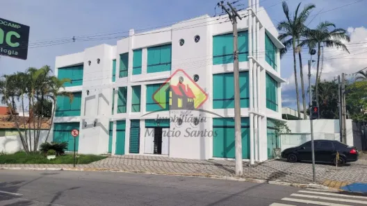 Sala Comercial para alugar, 411m² no Centro, Taubaté