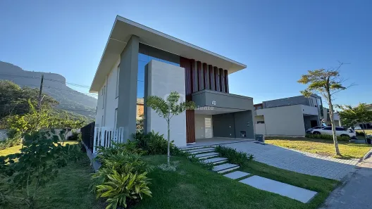Casa com 4 Quartos à venda, 271m² no Pedra Branca, Palhoça