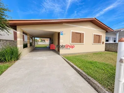 Casa com 3 Quartos para alugar, 80m² no , Balneário Arroio do Silva
