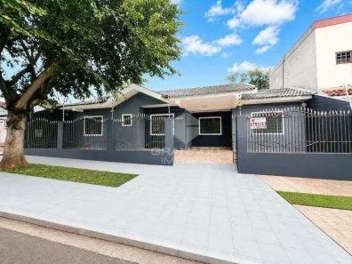 Casa com 3 Quartos para alugar, 147m² no Zona 07, Maringá