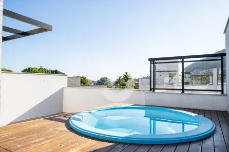 Casa de Condomínio com 4 Quartos à venda, 190m² no Itaipu, Niterói