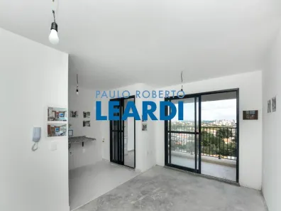 Apartamento com 2 Quartos à venda, 55m² no Vila Anastácio, São Paulo