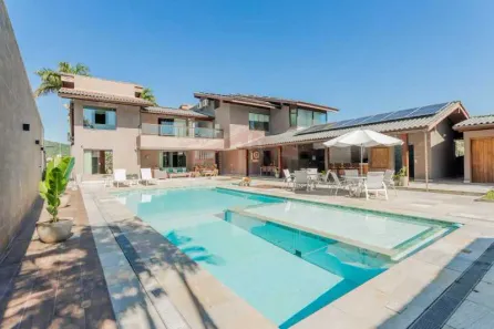 Casa de Condomínio com 4 Quartos à venda, 750m² no Badu, Niterói