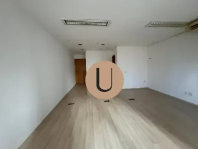 Sala Comercial à venda, 41m² no Vila Olímpia, São Paulo