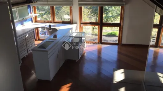 Casa com 4 Quartos à venda, 220m² no Jardim Itu, Porto Alegre