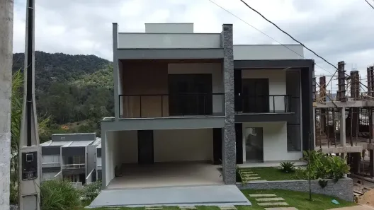Casa com 4 Quartos à venda, 250m² no Centro, Domingos Martins