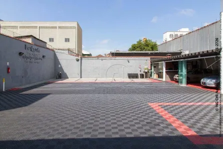 Ponto Comercial para alugar, 690m² no Vila Mathias, Santos