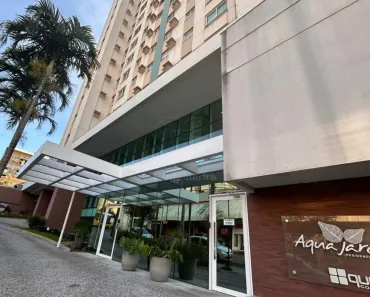 Apartamento com 3 Quartos para alugar, 66m² no Centro, Londrina