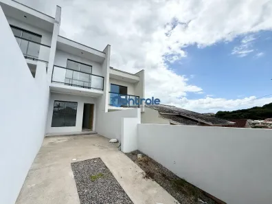 Sobrado com 2 Quartos à venda, 56m² no Forquilhas, São José