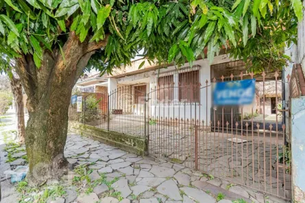 Casa com 3 Quartos à venda, 180m² no Jardim Botânico, Porto Alegre