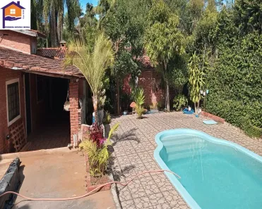 Fazenda/Sítio com 3 Quartos à venda, 1300m² no Curral, Ibiúna