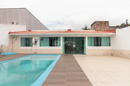 Casa com 3 Quartos à venda, 132m² no Flor de Nápolis, São José