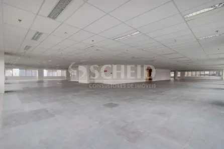 Imóvel Comercial para alugar, 1808m² no Vila Gertrudes, São Paulo