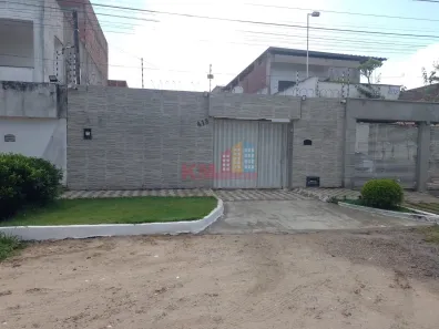 Casa com 3 Quartos à venda, 220m² no Planalto, Natal