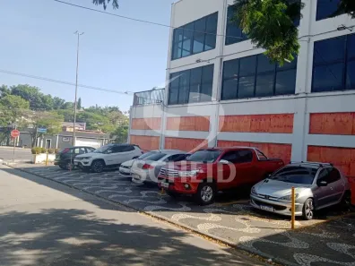 Prédio Comercial para alugar, 744m² no Jardim Petrópolis, São Paulo