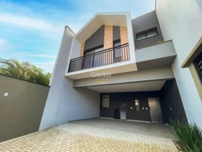 Casa com 3 Quartos à venda, 202m² no Saguaçu, Joinville