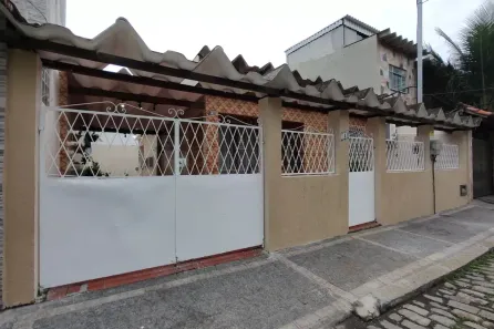 Casa de Condomínio com 3 Quartos à venda, 200m² no Taquara, Rio de Janeiro