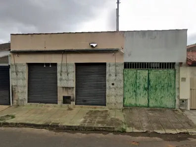Sala Comercial com 1 Quarto à venda, 168m² no Santa Mônica, Araxá