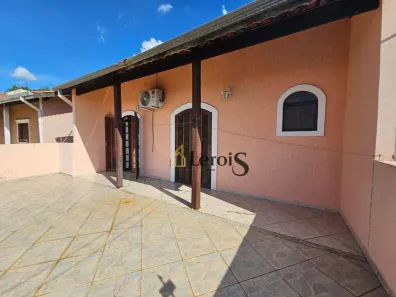 Casa com 3 Quartos à venda, 111m² no Parque São Camilo, Itu