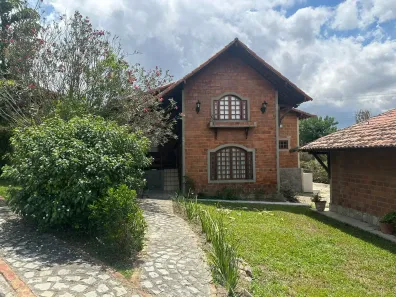 Casa de Condomínio com 3 Quartos à venda, 200m² no Cruzeiro, Gravatá