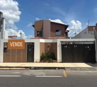 Casa com 3 Quartos à venda, 215m² no Brasília, Feira de Santana
