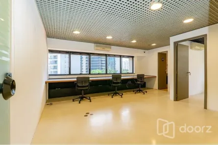 Sala Comercial à venda, 45m² no Vila Olímpia, São Paulo